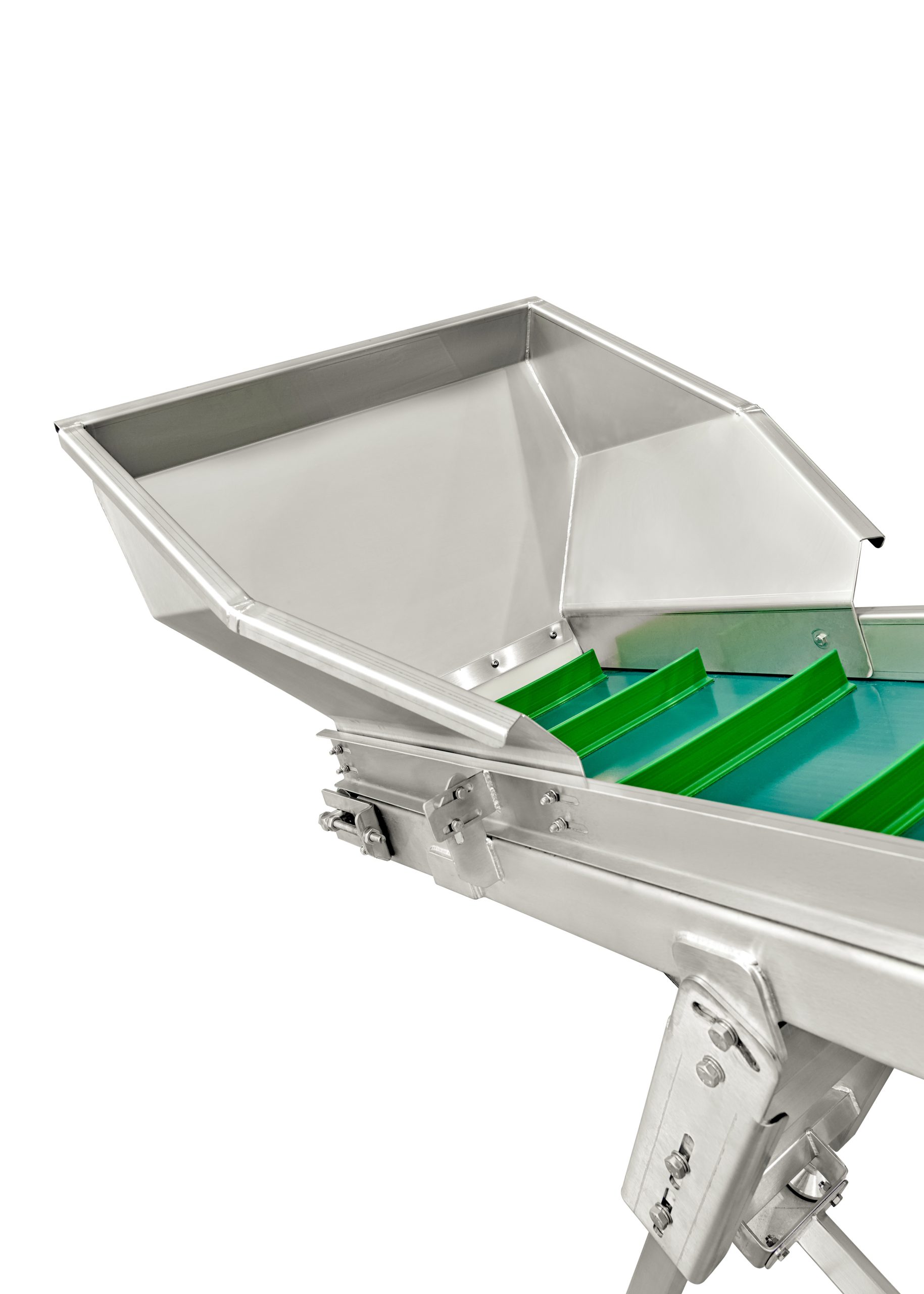 Belt Conveyor-Elevator for Mash & Pomace with bin tipper unloader