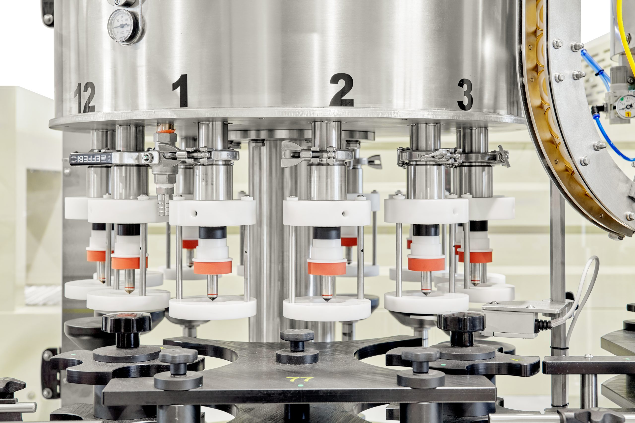 Filling machine zoom