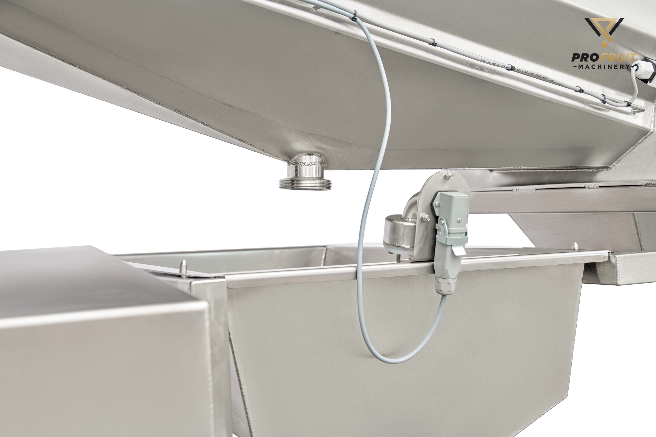 Destoning machine with pulp collection tank and pump | ProFruit Machinery